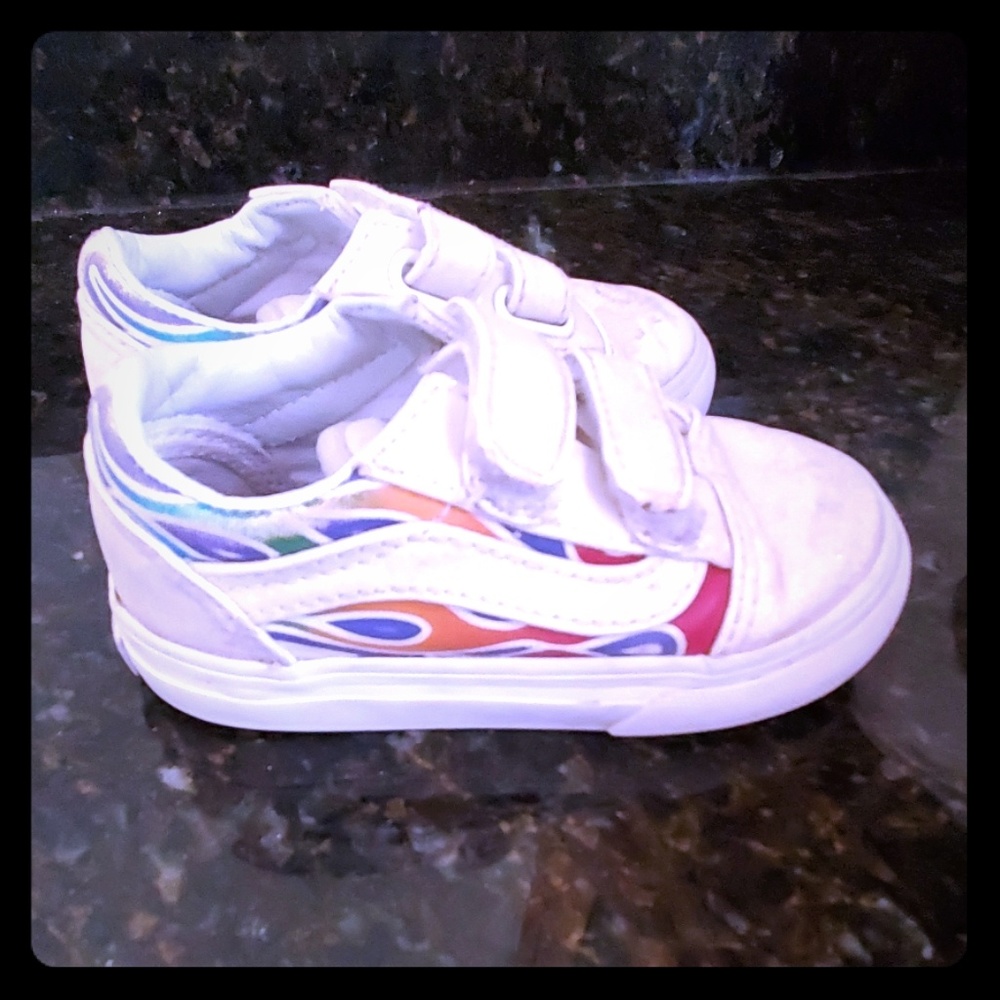 Sz 6 velcro vans